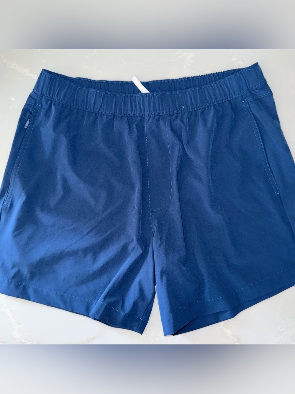 Hollister Men's Athletic Royal Blue mid-Thigh Hybrid Active Shorts